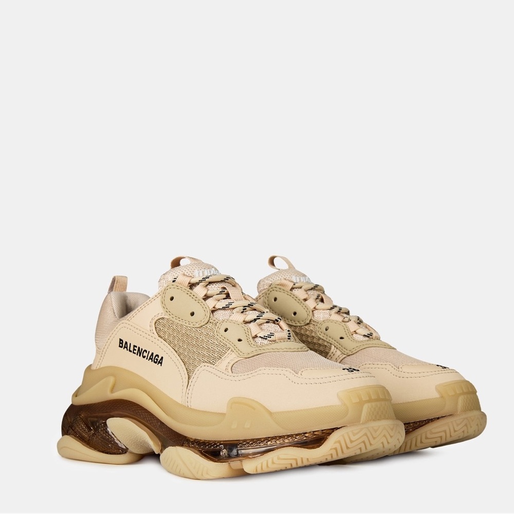 New Authentic Balenciaga Triple S Clear Sole Sneakers – Iconic Luxe Streetwear👟 - Picture 1 of 17